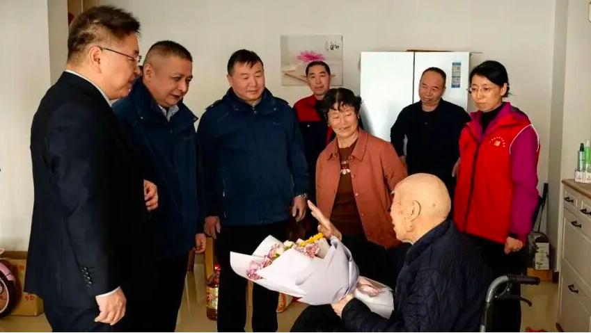 1763712714405343.jpg 1763712714405343.jpg